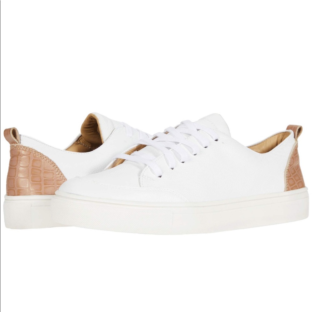 Kaanas Lace-Up Sneakers
